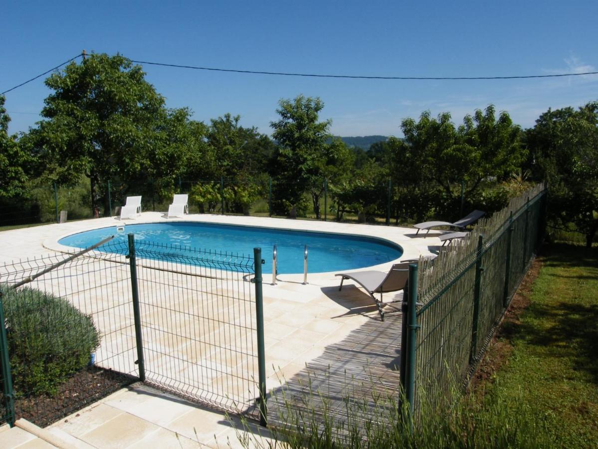 VILLA CLIMATISEE AVEC PISCINE PRIVEE à L'OREE DU PERIGORD Brignac-la-Plaine Ngoại thất bức ảnh