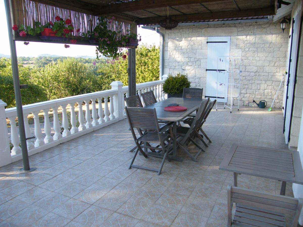 VILLA CLIMATISEE AVEC PISCINE PRIVEE à L'OREE DU PERIGORD Brignac-la-Plaine Ngoại thất bức ảnh