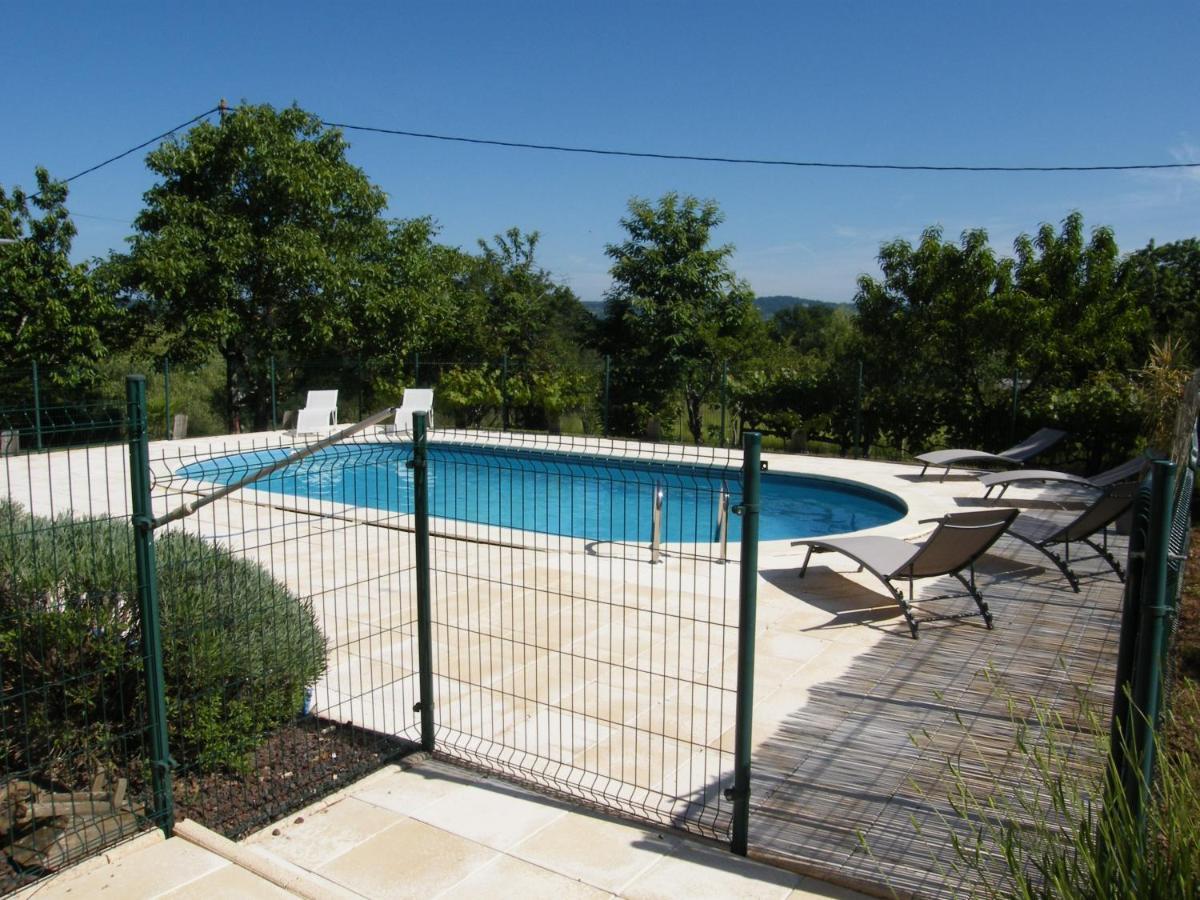 VILLA CLIMATISEE AVEC PISCINE PRIVEE à L'OREE DU PERIGORD Brignac-la-Plaine Ngoại thất bức ảnh